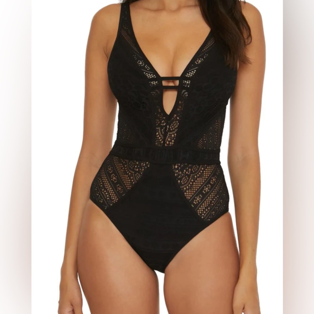 Becca Swim Women's Color Play Plunge One Piece Swimsuit- Black Size Medium- NWT